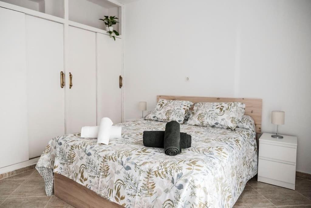 Apartamento A 100M Del Ayuntamiento Huelva Exterior foto