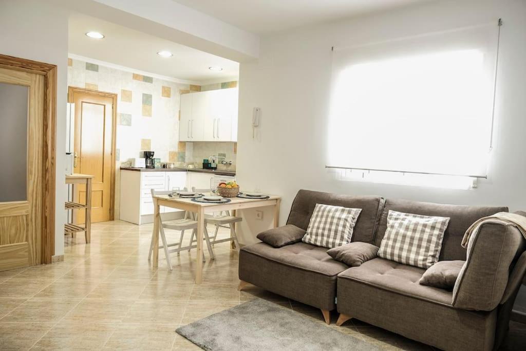 Apartamento A 100M Del Ayuntamiento Huelva Exterior foto